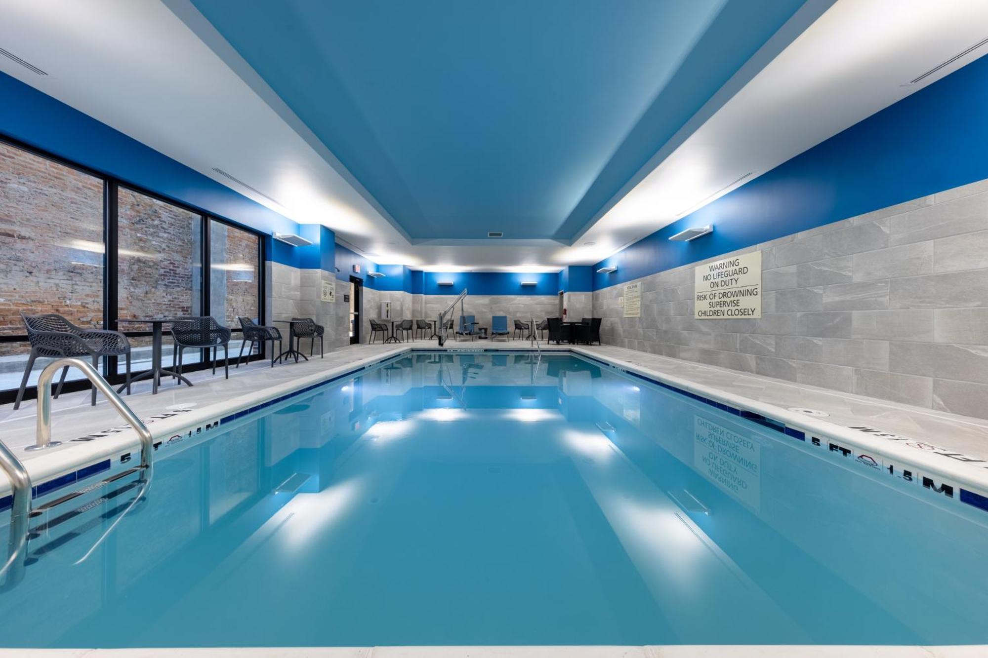 Hampton Inn Columbus Downtown, Ga Екстериор снимка