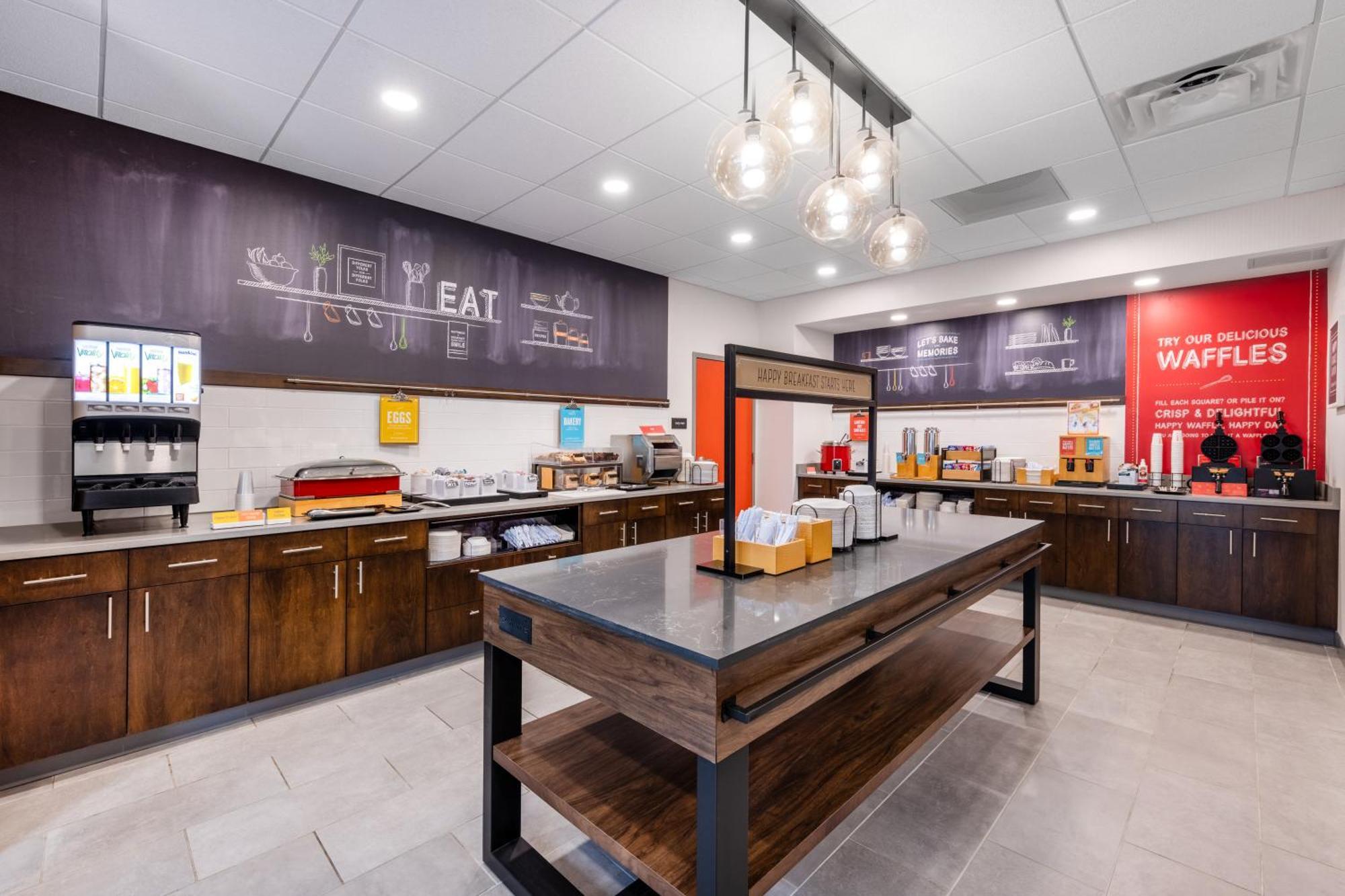 Hampton Inn Columbus Downtown, Ga Екстериор снимка